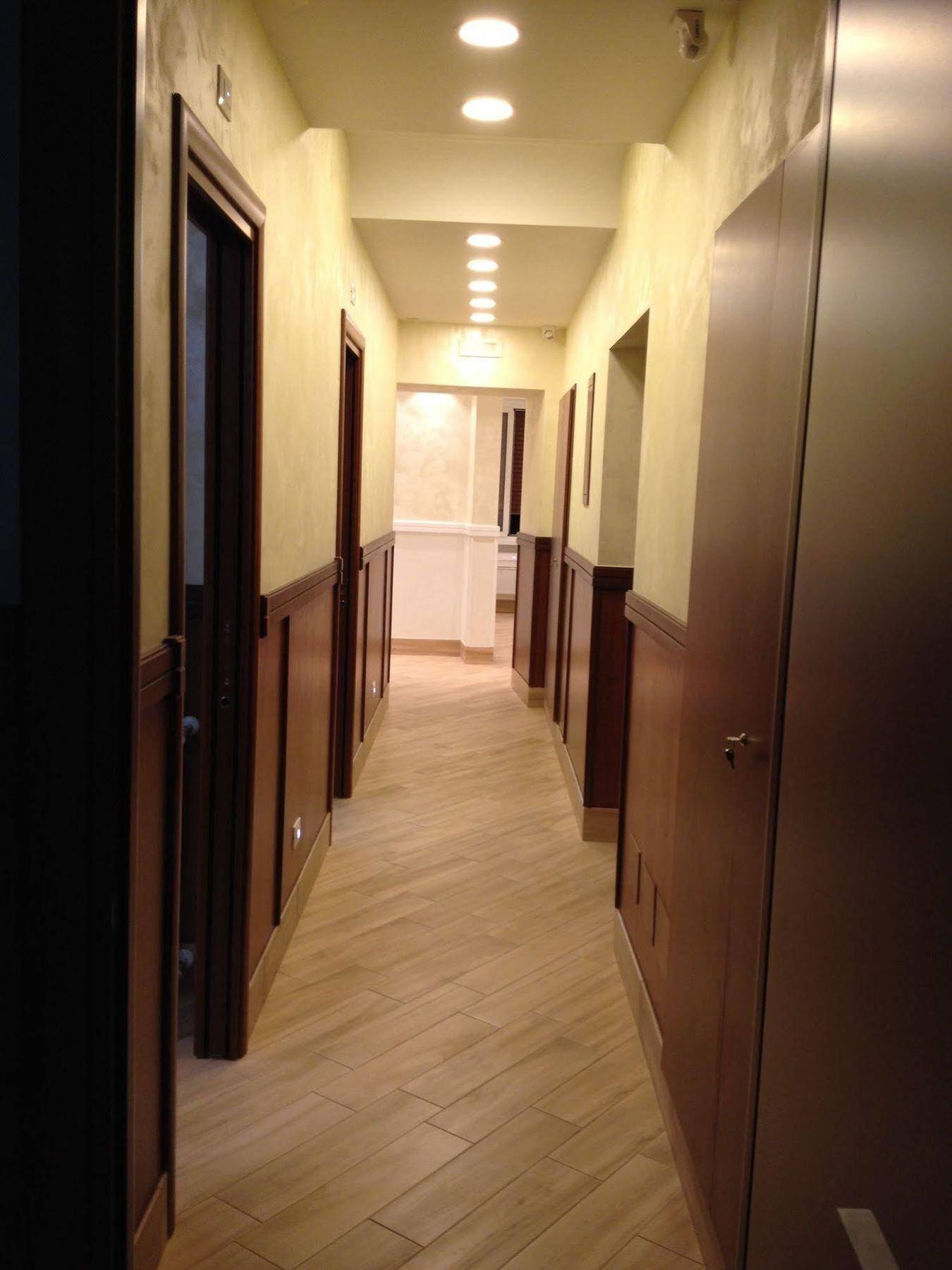 Bed and Breakfast Residenza Matteucci Roma Exterior foto